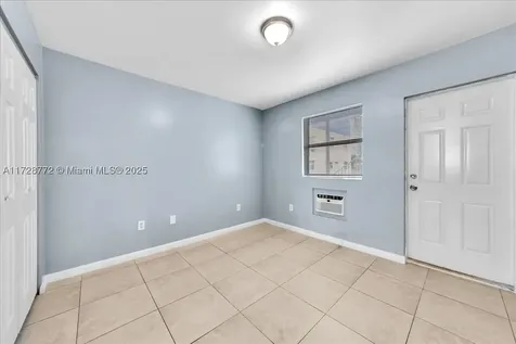 365 NW 8th Street Miami FL 33136