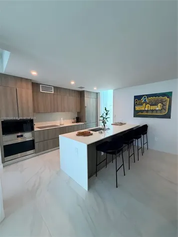 17550 Collins Avenue Sunny Isles Beach FL 33160