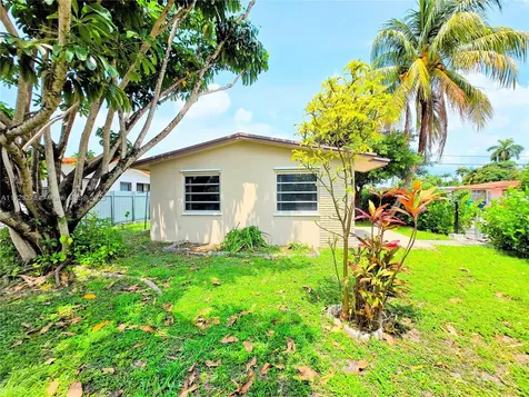 7200 NW 4th Street Miami FL 33126