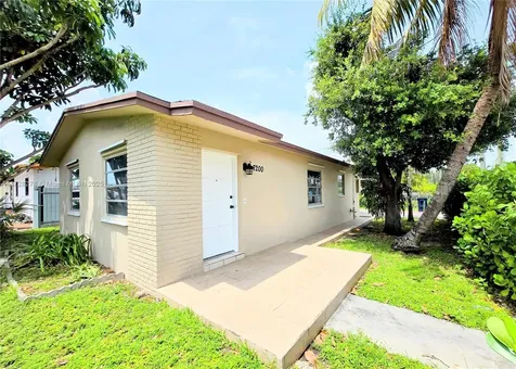 7200 NW 4th Street Miami FL 33126