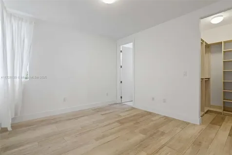 10296 NW 74th Terrace Doral FL 33178