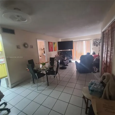 4803 NW 7th Street Miami FL 33126