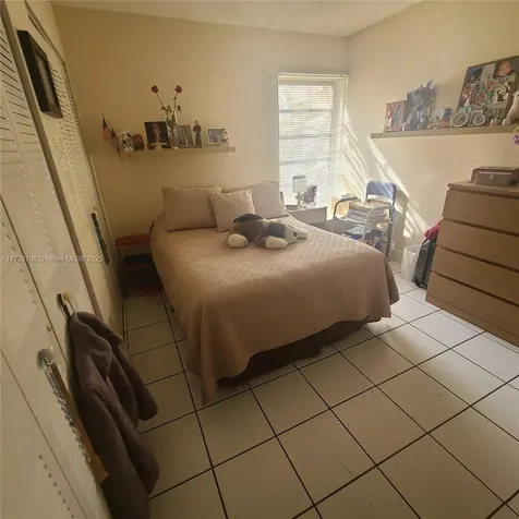4803 NW 7th Street Miami FL 33126