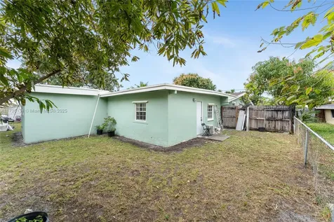 2045 Acapulco Drive Miramar FL 33023