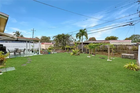 4471 NW 203rd Street Miami Gardens FL 33055