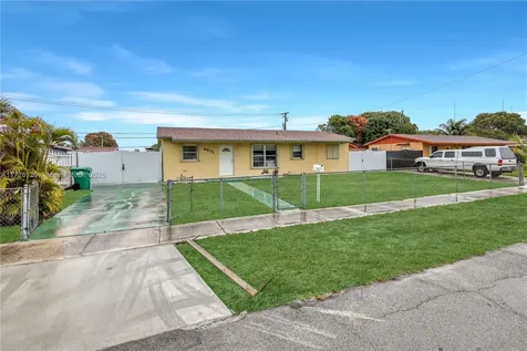 4471 NW 203rd Street Miami Gardens FL 33055
