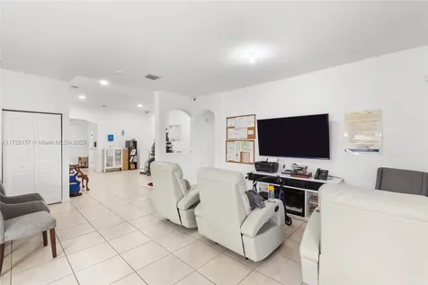 4173 NE 20th Street Homestead FL 33033