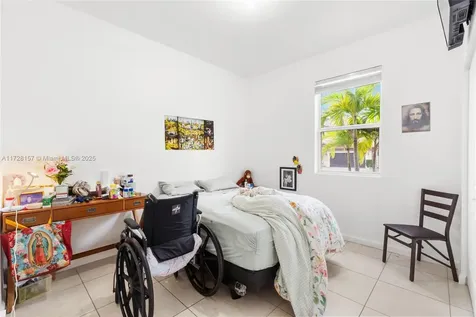 4173 NE 20th Street Homestead FL 33033