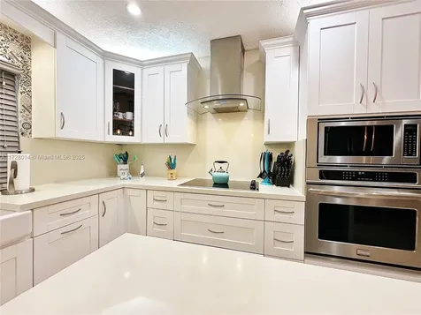 8405 SW 102nd Place Miami FL 33173