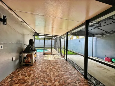 8405 SW 102nd Place Miami FL 33173