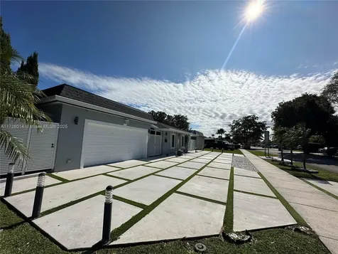 8405 SW 102nd Place Miami FL 33173