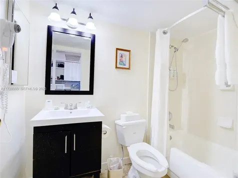 19201 Collins Avenue Sunny Isles Beach FL 33160