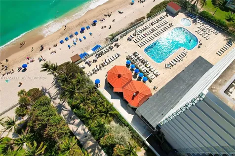 19201 Collins Avenue Sunny Isles Beach FL 33160