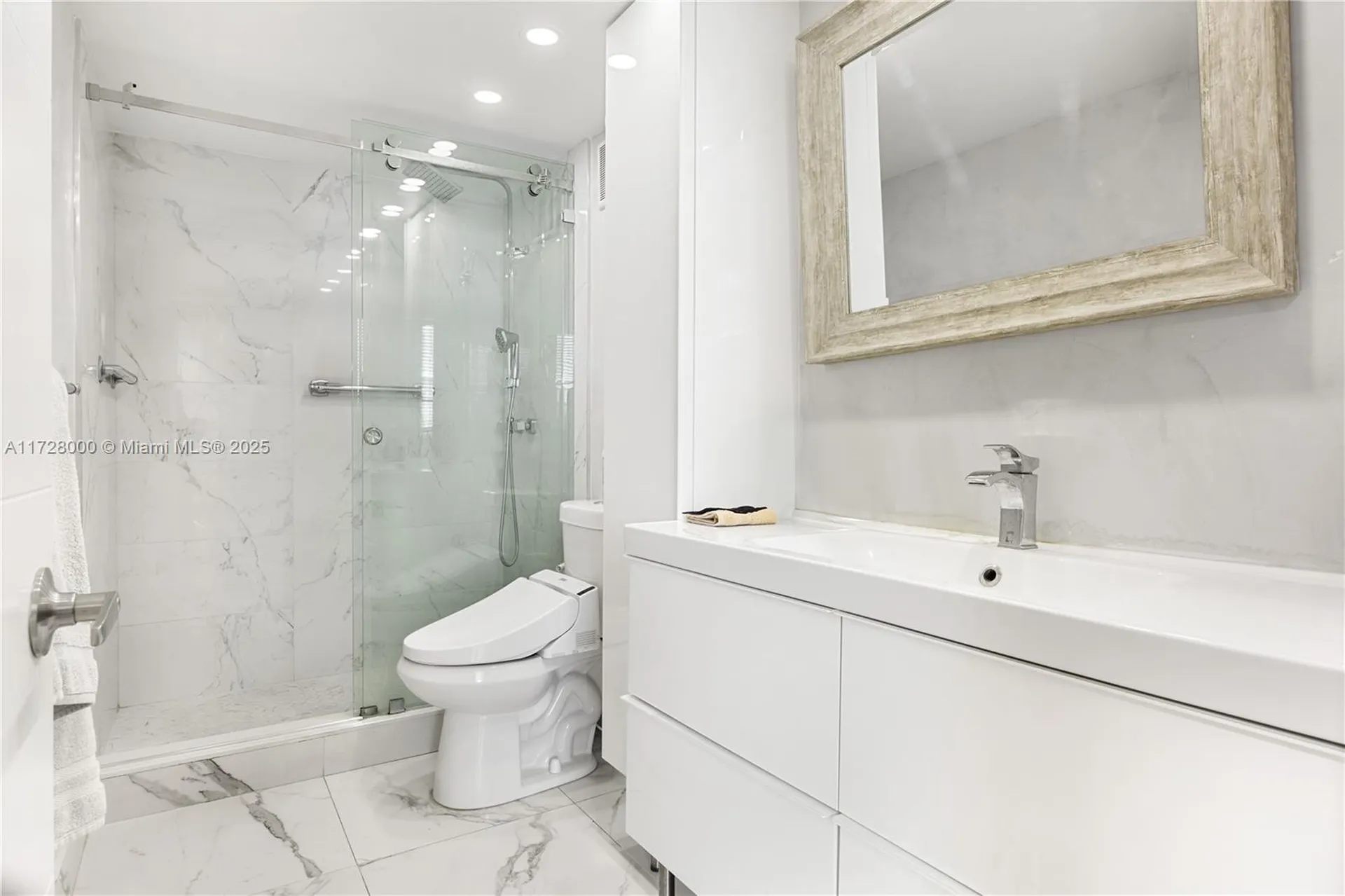 1601 S Ocean Drive Hollywood FL 33019