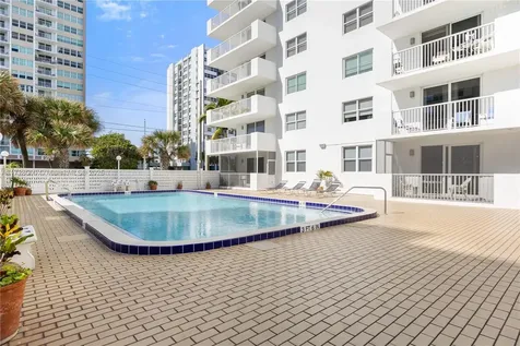 1601 S Ocean Drive Hollywood FL 33019
