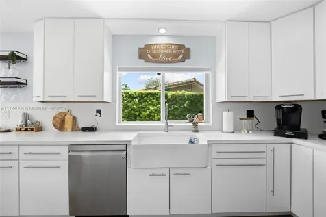 4506 W Tradewinds Avenue Lauderdale By The Sea FL 33308