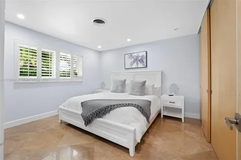 4506 W Tradewinds Avenue Lauderdale By The Sea FL 33308