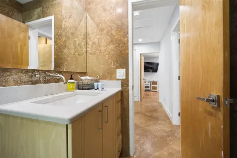 4506 W Tradewinds Avenue Lauderdale By The Sea FL 33308