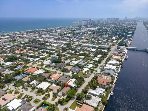 4506 W Tradewinds Avenue Lauderdale By The Sea FL 33308