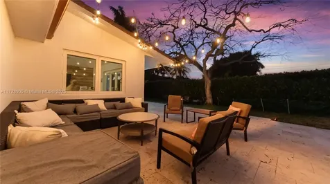 4506 W Tradewinds Avenue Lauderdale By The Sea FL 33308
