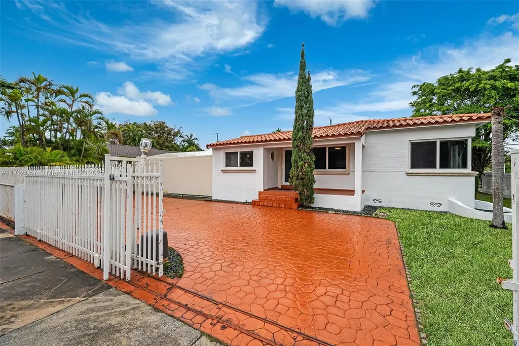 3601 SW 26th Street Miami FL 33133