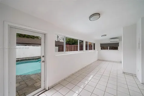 3601 SW 26th Street Miami FL 33133