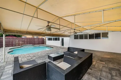 3601 SW 26th Street Miami FL 33133