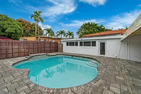3601 SW 26th Street Miami FL 33133