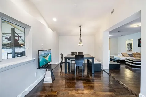 3601 SW 26th Street Miami FL 33133