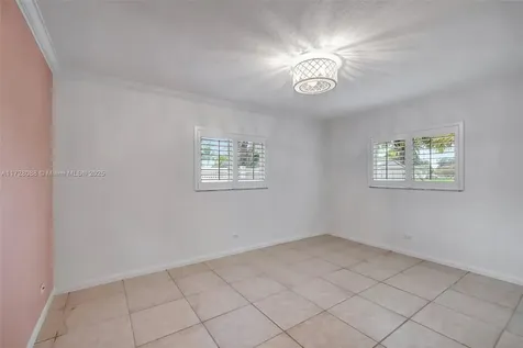 7201 NW 9th Street Plantation FL 33317