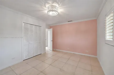 7201 NW 9th Street Plantation FL 33317