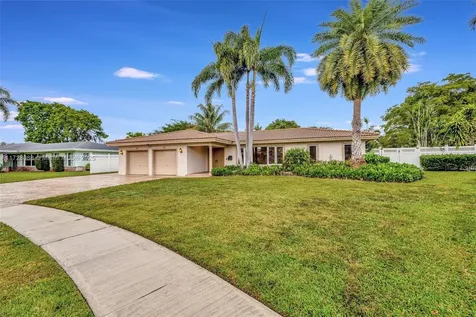 7201 NW 9th Street Plantation FL 33317