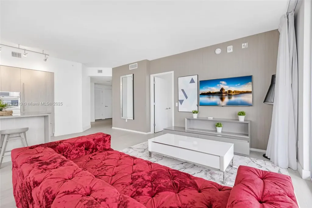 4010 S Ocean Drive Hollywood FL 33019