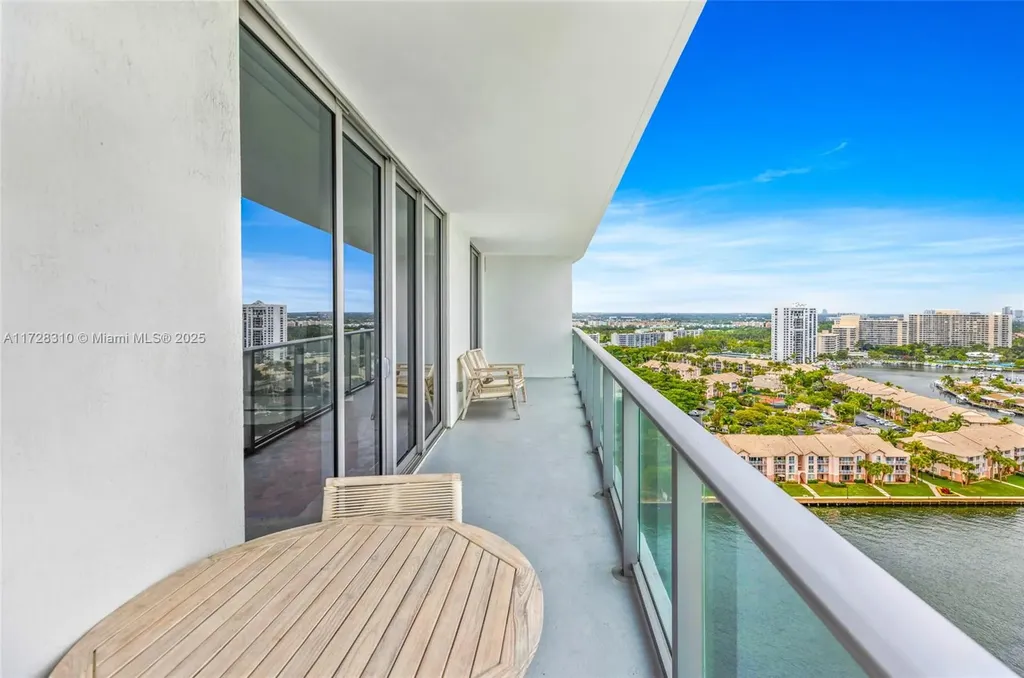 4010 S Ocean Drive Hollywood FL 33019
