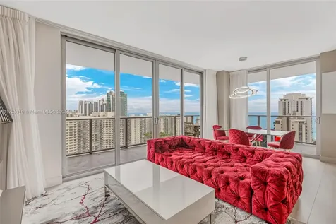 4010 S Ocean Drive Hollywood FL 33019
