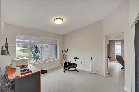 19942 NW 62nd Court Hialeah FL 33015
