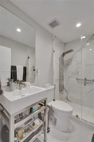 19942 NW 62nd Court Hialeah FL 33015
