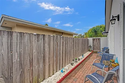 19942 NW 62nd Court Hialeah FL 33015