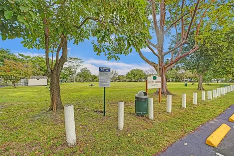19942 NW 62nd Court Hialeah FL 33015
