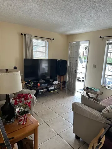 2635 NW 25th Avenue Miami FL 33142