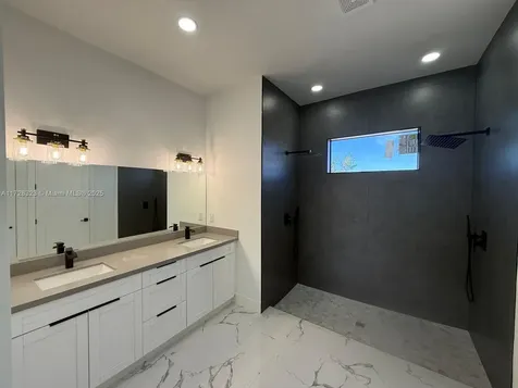 1320 NE 14th Avenue Cape Coral FL 33909