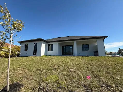 1320 NE 14th Avenue Cape Coral FL 33909