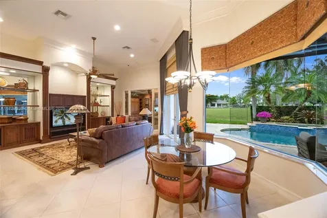 2485 Poinciana Drive Weston FL 33327