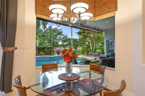 2485 Poinciana Drive Weston FL 33327