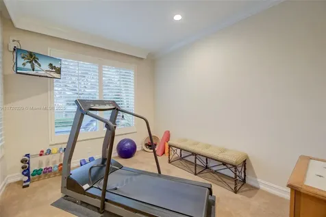 2485 Poinciana Drive Weston FL 33327