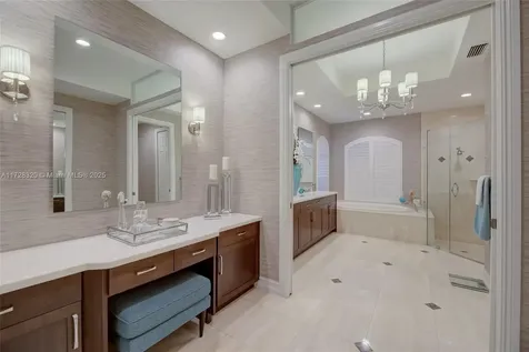 2485 Poinciana Drive Weston FL 33327