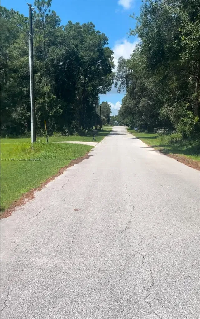 19835 SW 57 Street Ocala FL 34431