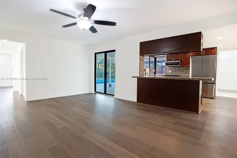 1232 NW 85th Terrace Coral Springs FL 33071
