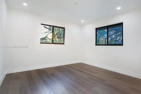 1232 NW 85th Terrace Coral Springs FL 33071