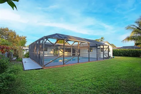 1232 NW 85th Terrace Coral Springs FL 33071